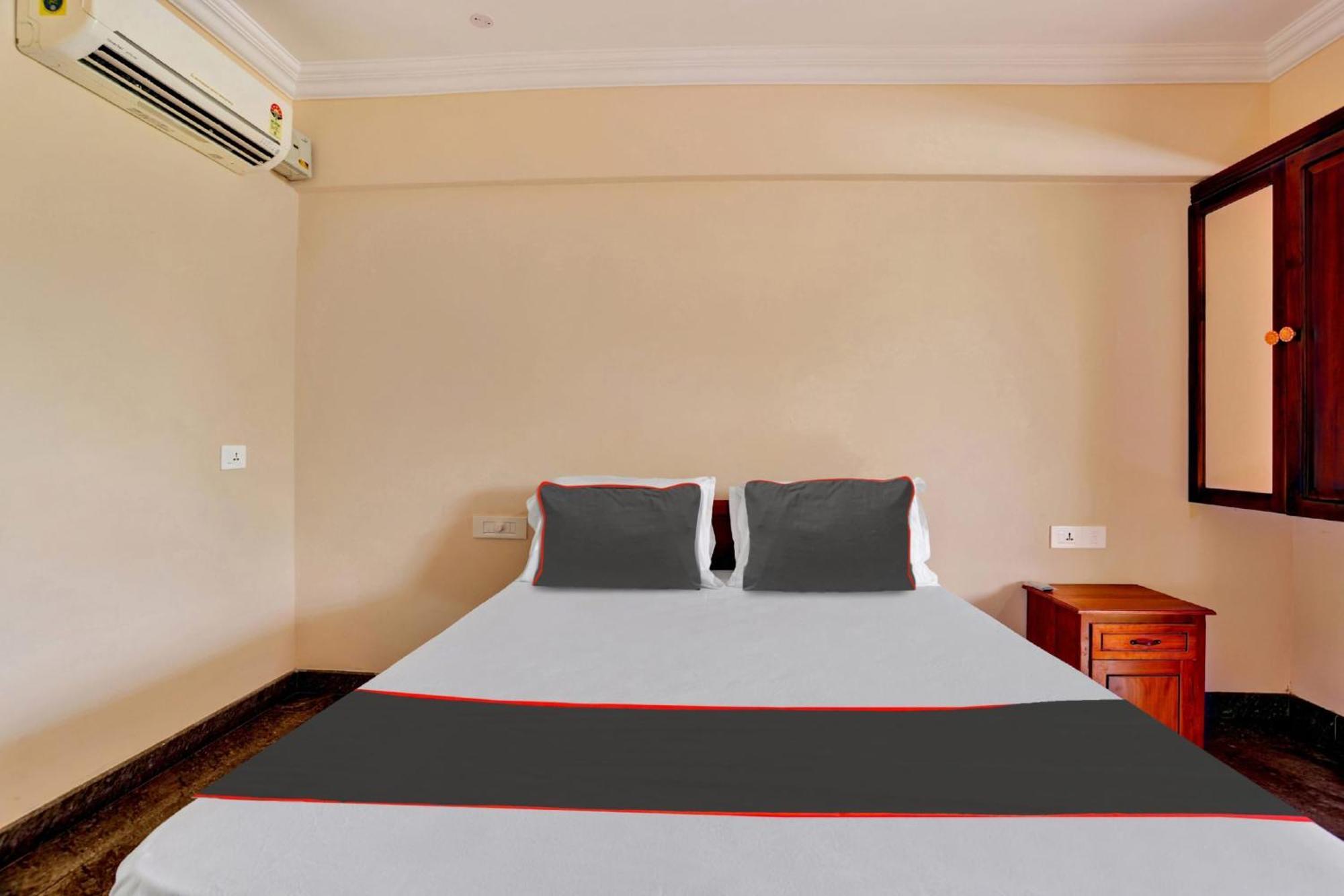 Hotel O Family Castle Inn Collection O Thiruvananthapuram Exterior photo